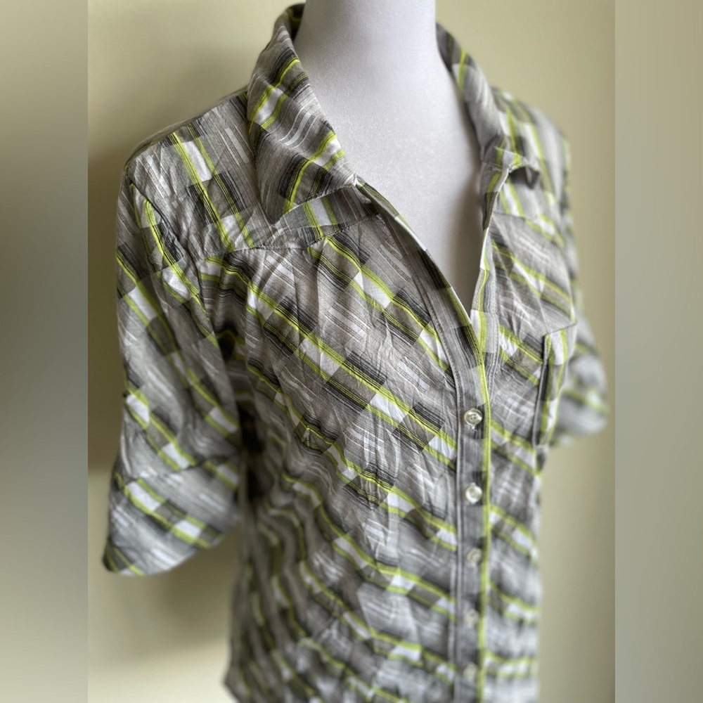 BONGO BUTTON FRONT SHORT SLEEVE COLLARED SHIRT SZ XL, GREEN/GREY